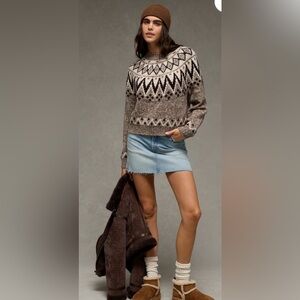 American Eagle snow stopper sweater small